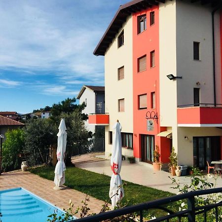 Hotel Opera' Moscufo Dış mekan fotoğraf