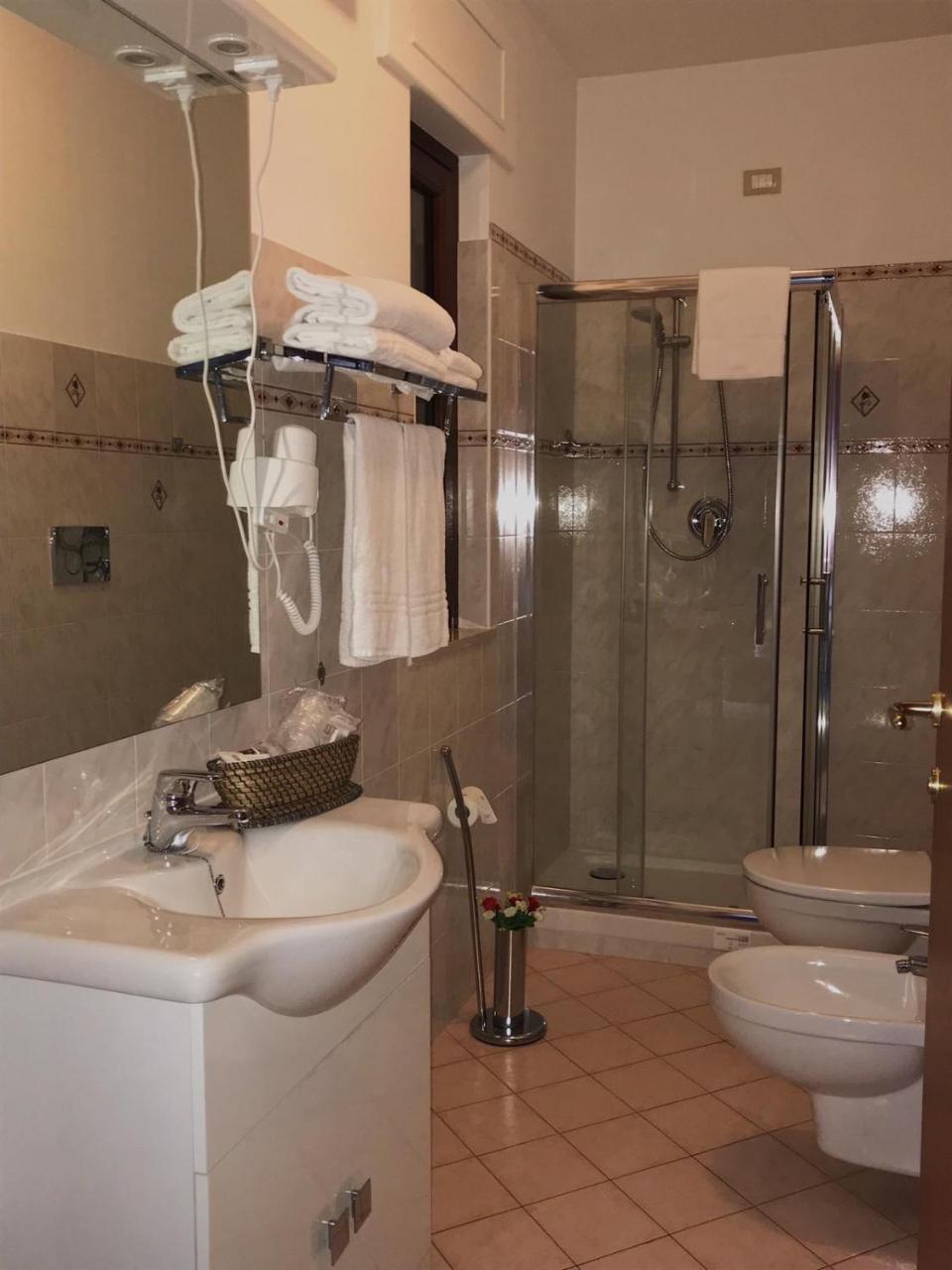 Hotel Opera' Moscufo Dış mekan fotoğraf