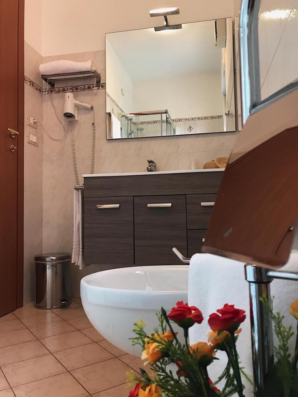 Hotel Opera' Moscufo Dış mekan fotoğraf